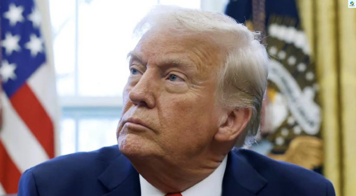 Трамп случайно выставил себя в улыбке в Белом доме: видео быстро распространяет сеть – детали и видео …