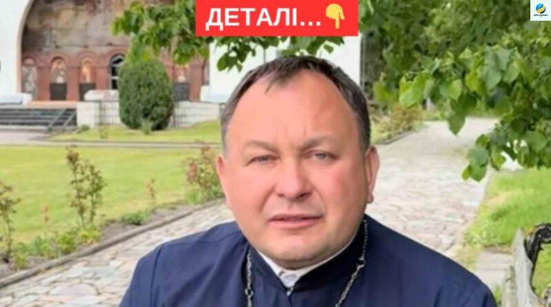 Чи можна в церкві запалювати свічку від іншої свічки: священник відповів.