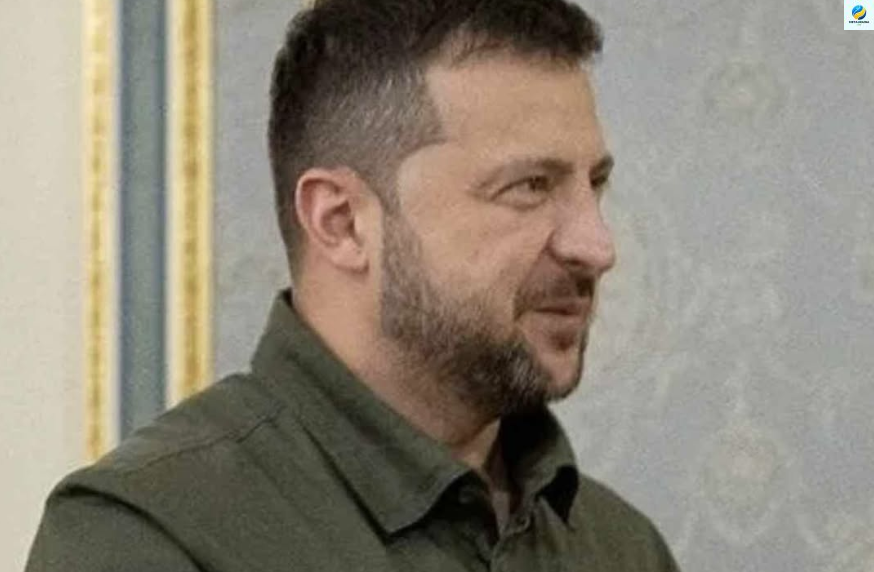 Примирення у Ватикані: подивіться, кому Зеленський потис руку.